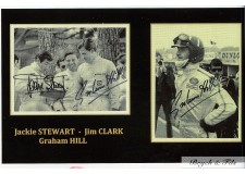 1 Photo Dédicacée  J. Stewart, J. Clark, G. Hill et 1 Photo Dédicacée G. Hill Pilotes des années 60