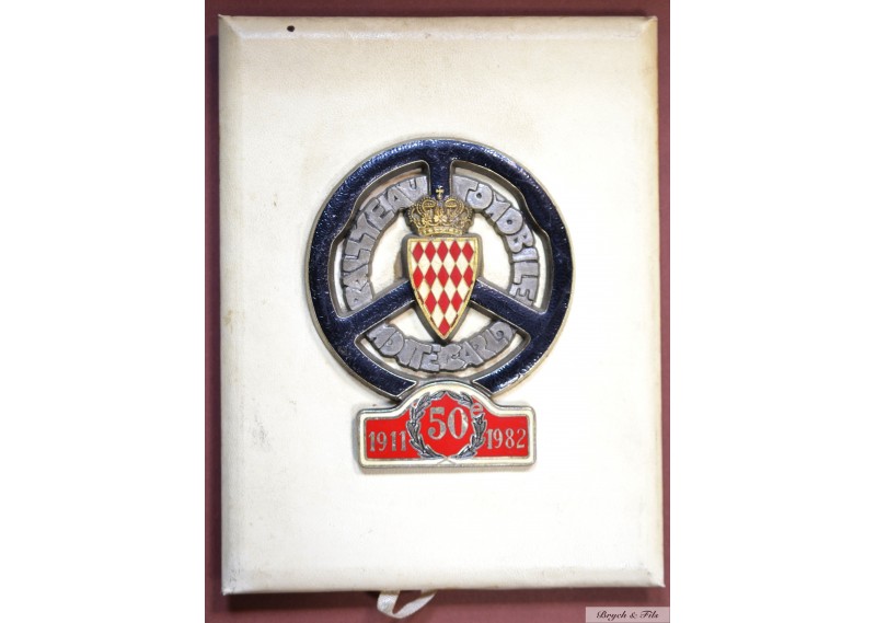 1982 MONACO BADGE PLAQUE CALANDRE EMAILLEE 50e RALLYE AUTOMOBILE DE MONTE CARLO