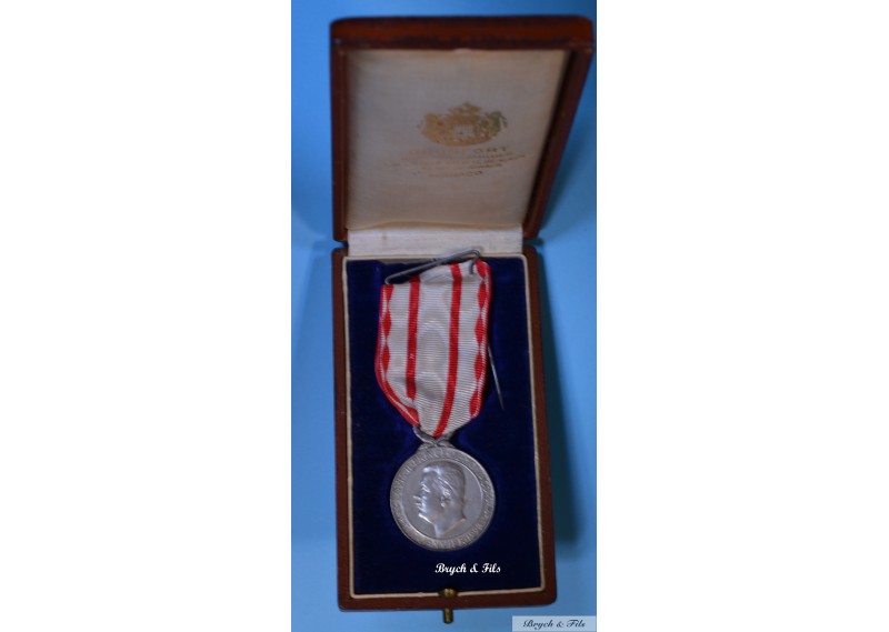 MONACO MEDAILLE DU TRAVAIL LOUIS II 17 JANVIER 1923 ARGENT SUP