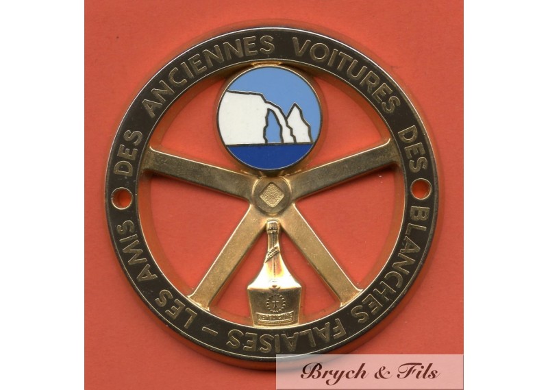 BADGE AUTOMOBILE "LES AMIS DES ANCIENNES VOITURES DES BLANCHES FALAISES"