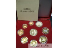 Monaco 2004 BE coffret 9 pièces  2 euro à 1 ct + 5 euro argent Sainte Dévote